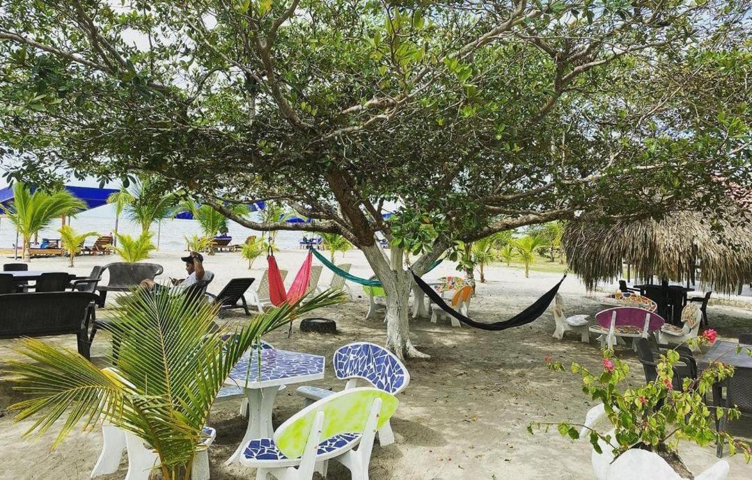 Hotel Casa Blanca Necoclí Eksteriør bilde